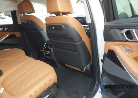 2024 BMW X7 xDrive40I z USA, uszkodzony, nr VIN 5UX23EM03R9V69391